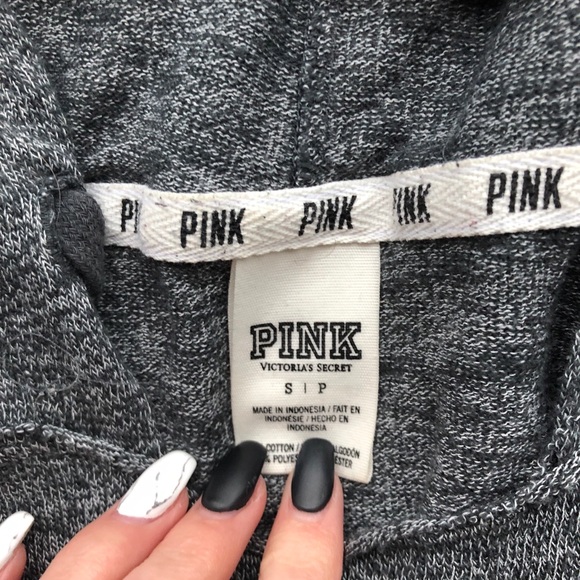 Top - Picture 3 of 3